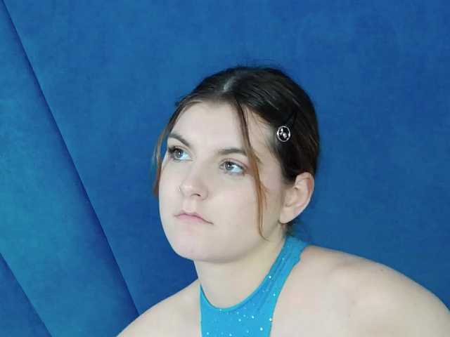 Evelisse live cam on BongaCams