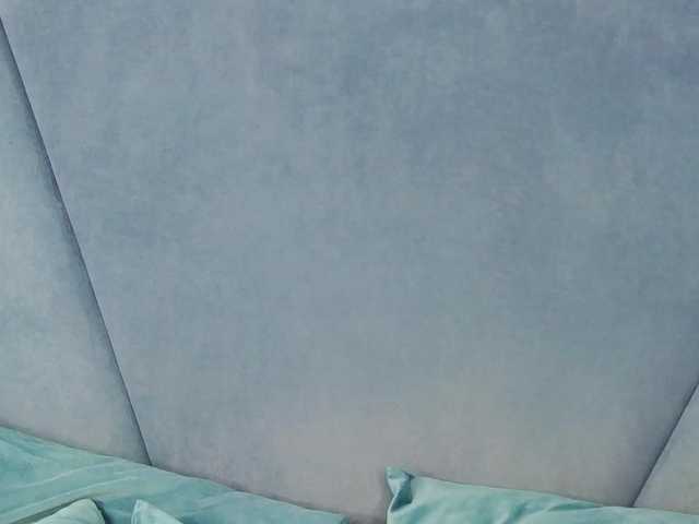 Evelisse live cam on BongaCams