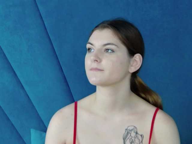 Evelisse live cam on BongaCams