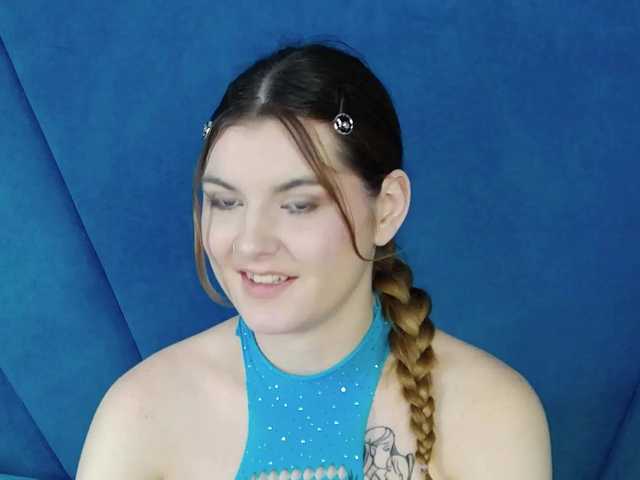 Evelisse live cam on BongaCams