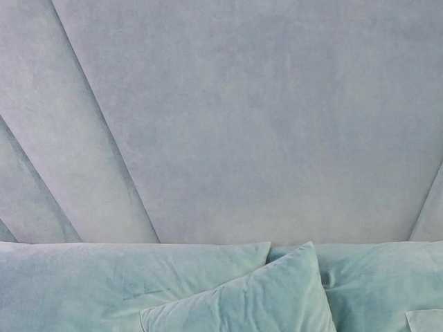 Evelisse live cam on BongaCams