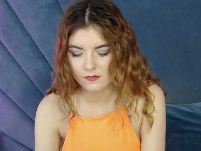 Evelisse live cam on BongaCams