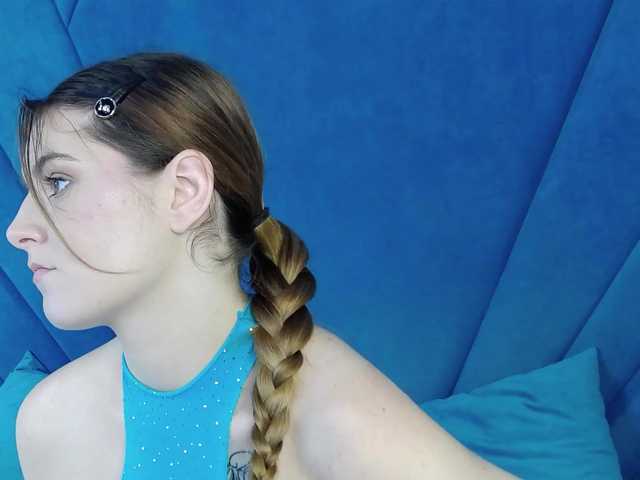 Evelisse live cam