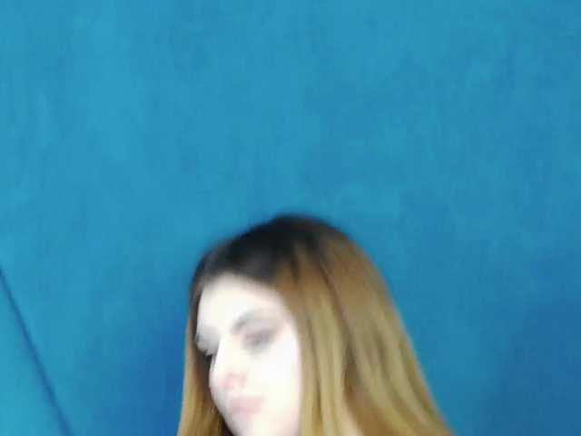 Evelisse live cam on BongaCams