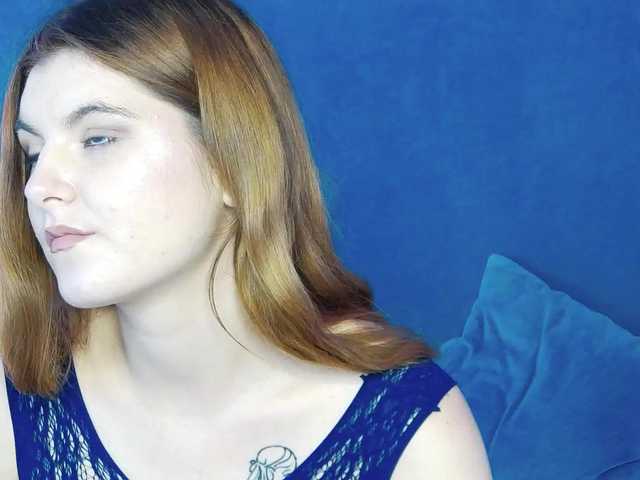Evelisse live cam on BongaCams