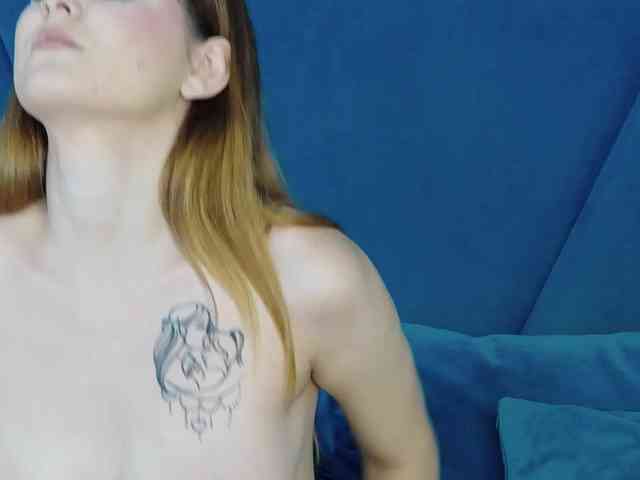 Evelisse webcam