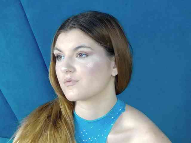 Evelisse Evelisse