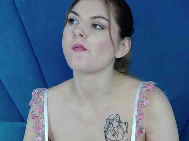 Evelisse webcam