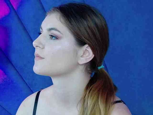 Evelisse webcam