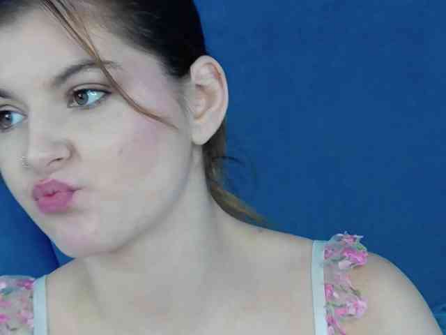 Evelisse Evelisse