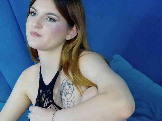 Evelisse Evelisse