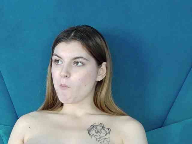 Evelisse Evelisse