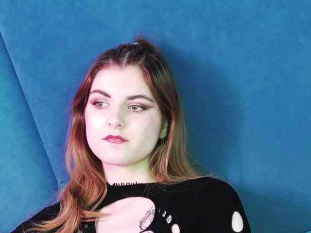 Evelisse Live Webcam on BongaCams