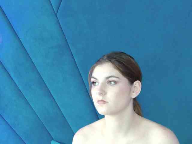Evelisse Evelisse
