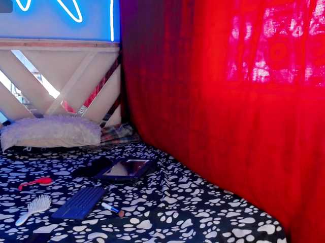 nizzan-cutte live webcam show