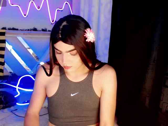 nizzan-cutte Sex Cam Show
