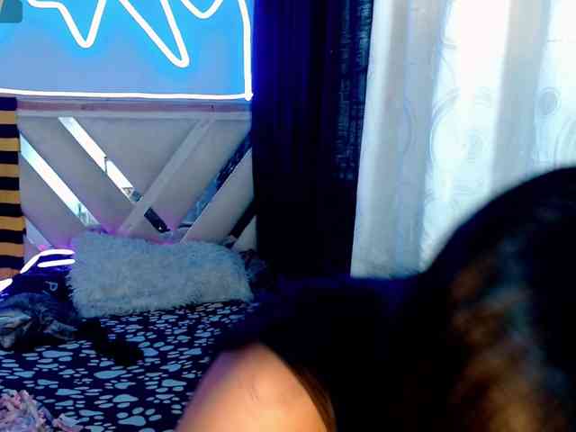 nizzan-cutte Sex Cam Show