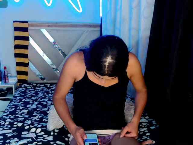 nizzan-cutte Sex Cam Show