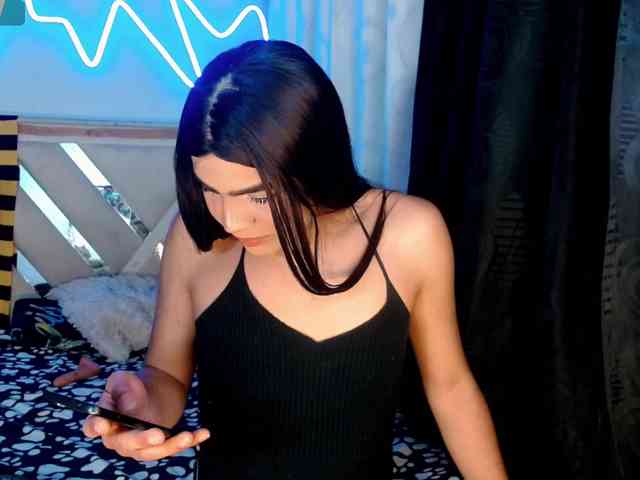 nizzan-cutte Sex Cam Show