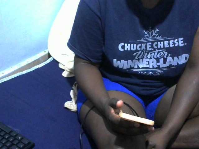 Prettybaby4 webcam bongacams model stream image