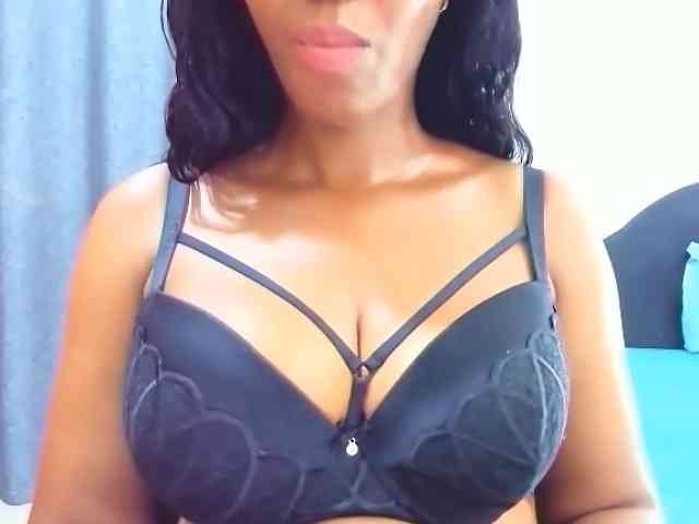 Belinda97 webcam