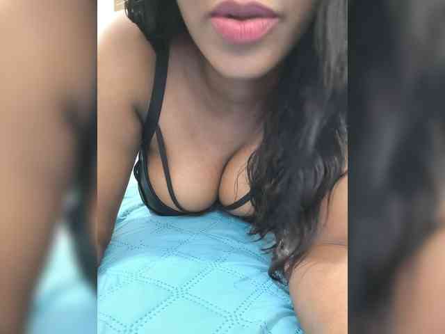 Belinda97 webcam