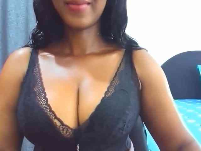 Belinda97 webcam