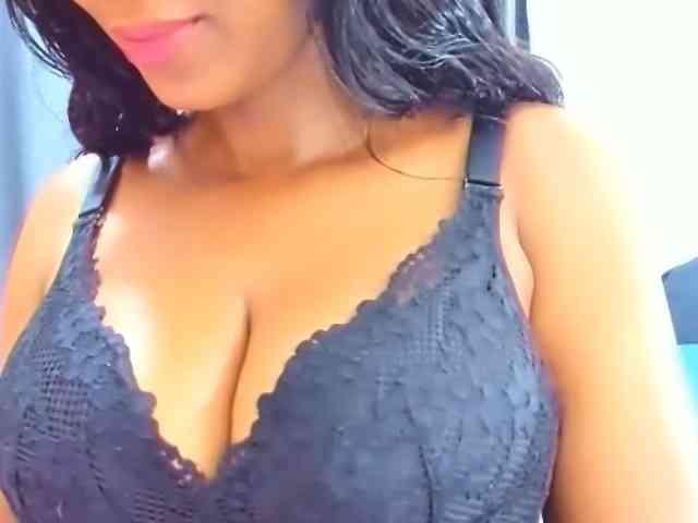 Belinda97 webcam