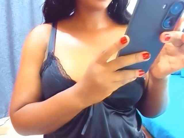 Belinda97 webcam