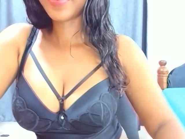 Belinda97 webcam