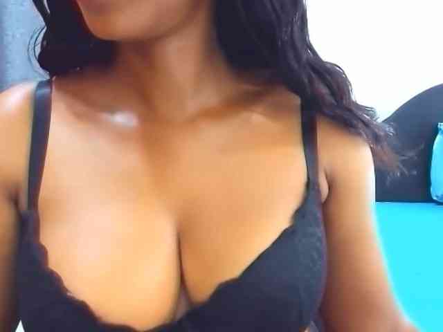 Belinda97 webcam