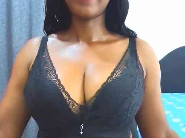 Belinda97 webcam