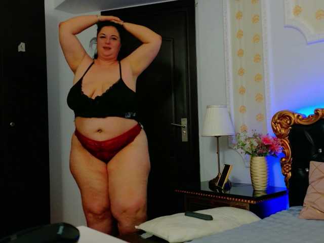AleshaArabic live cam on BongaCams