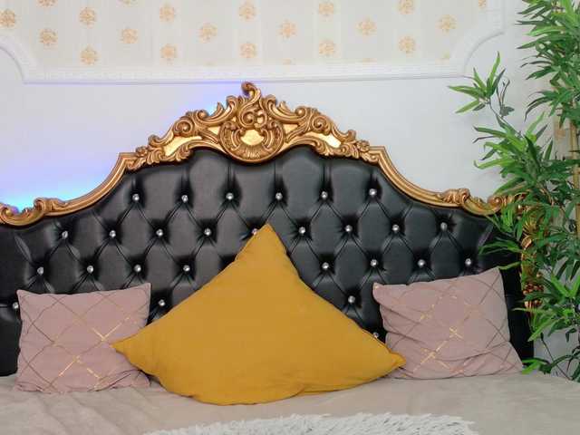 AleshaArabic live cam on BongaCams