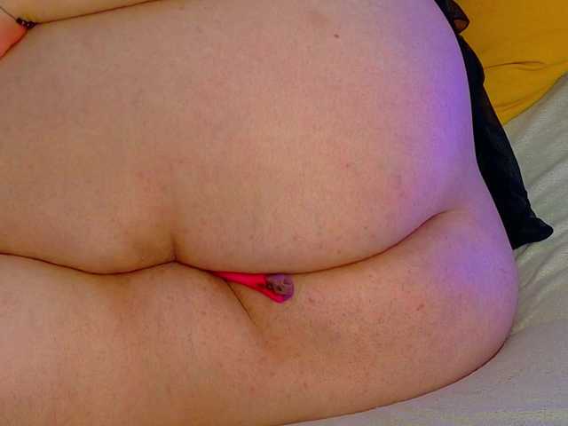 AleshaArabic live webcam show