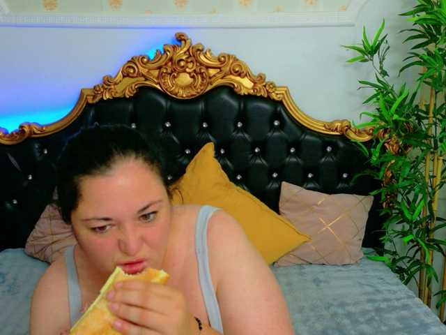 AleshaArabic live cam on BongaCams