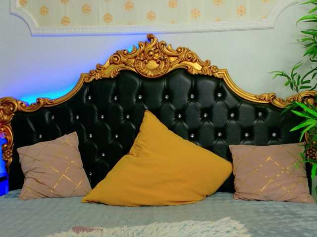 AleshaArabic live cam on BongaCams