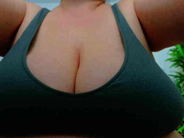 AleshaArabic webcam