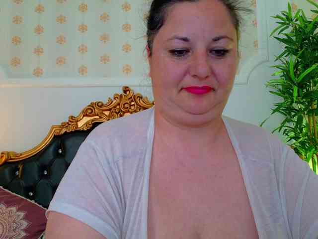 AleshaArabic webcam