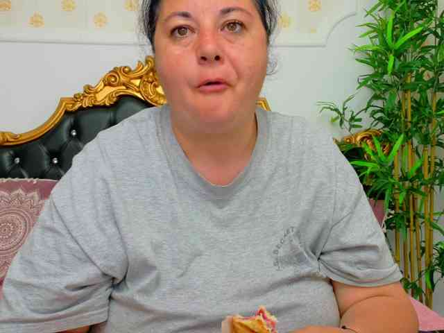 AleshaArabic webcam