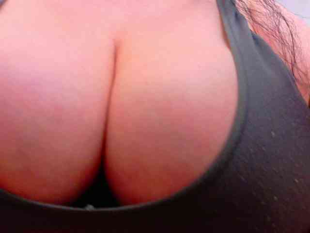 AleshaArabic webcam