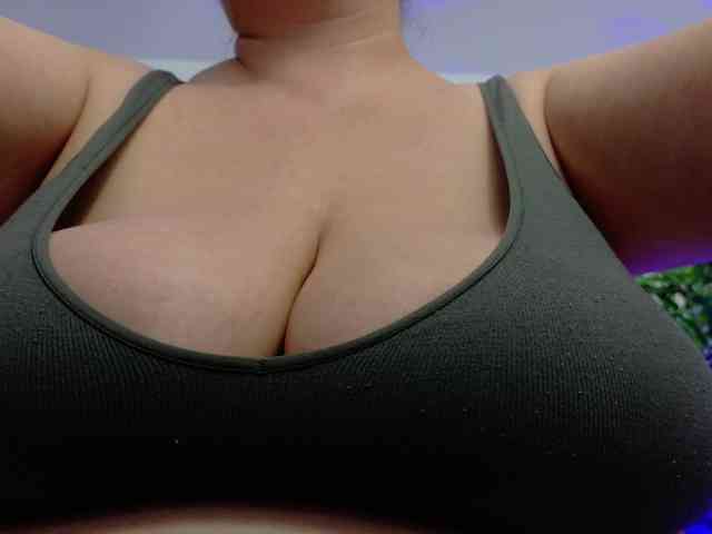 AleshaArabic webcam