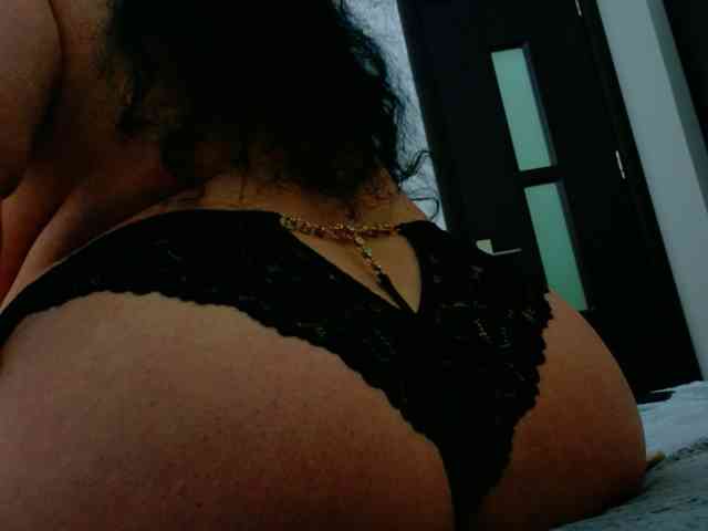AleshaArabic webcam