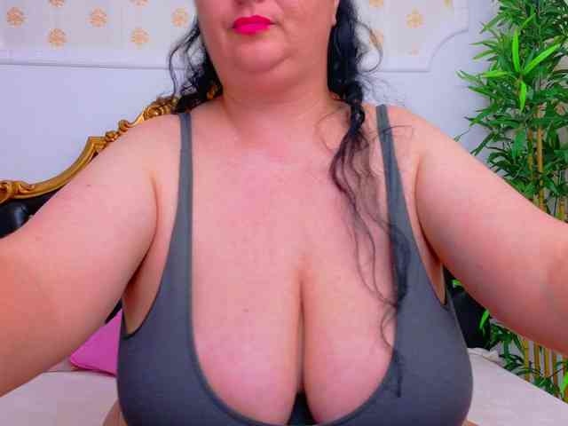 AleshaArabic webcam