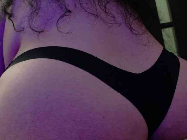 AleshaArabic webcam