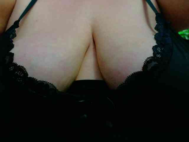 AleshaArabic webcam
