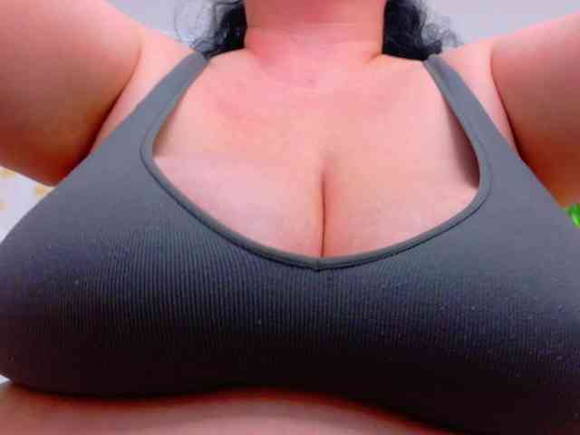 AleshaArabic webcam