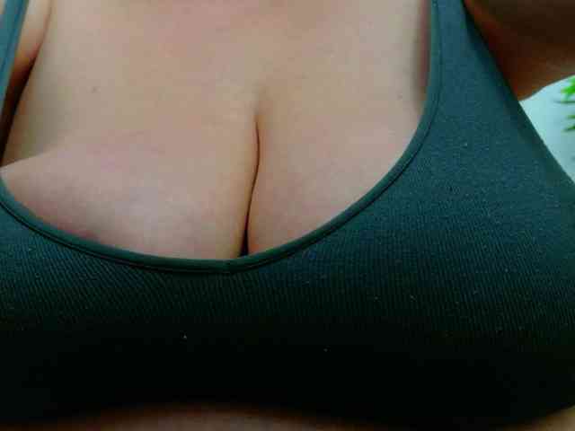 AleshaArabic webcam