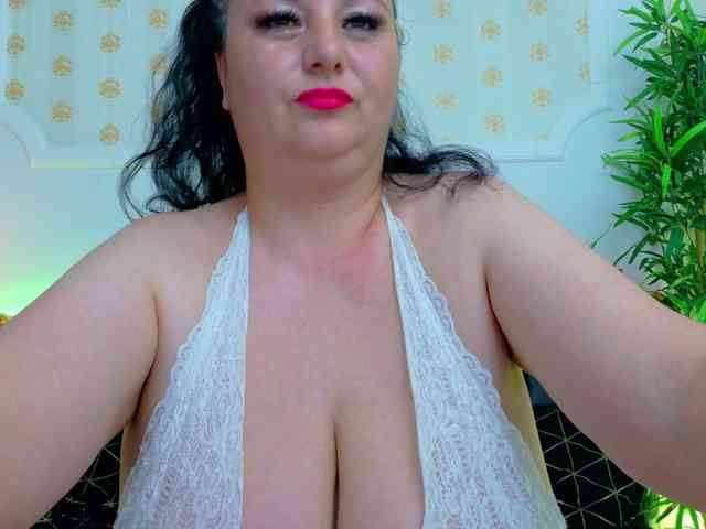 AleshaArabic webcam