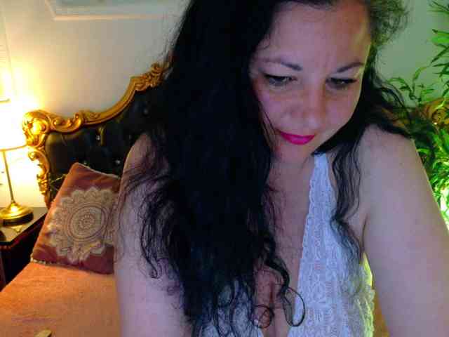 AleshaArabic webcam